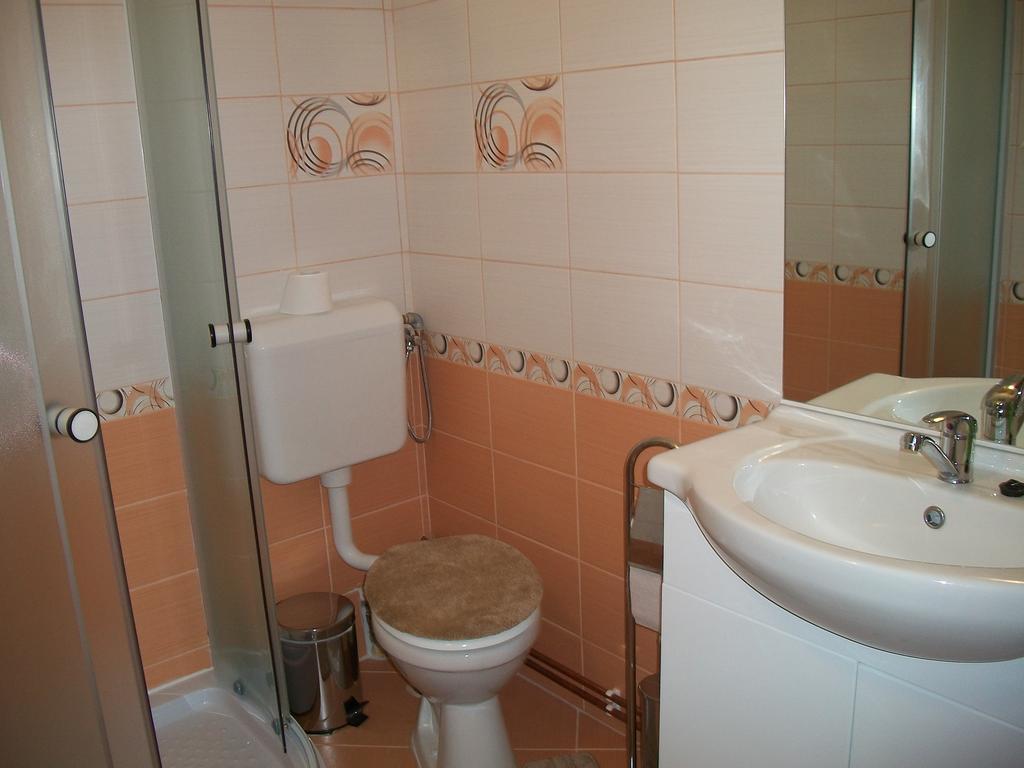 Hotel Casa Sara Săcele Pokój zdjęcie